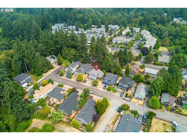 711 WARREN St, Oregon City, OR 97045