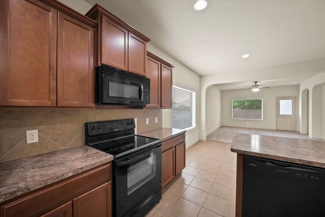 1232 Doe Meadow Drive, Fort Worth, TX 76028