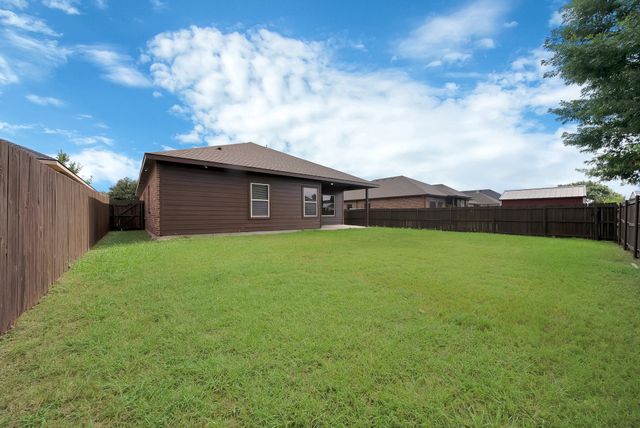 1232 Doe Meadow Drive, Fort Worth, TX 76028