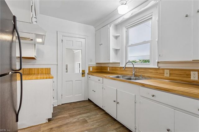 133 Wythe Crescent DR, Hampton, VA 23661