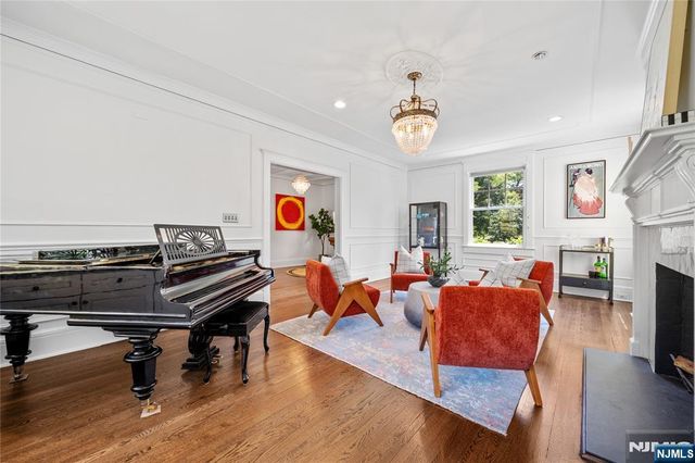 48 Edgemont Road, Montclair, NJ 07042