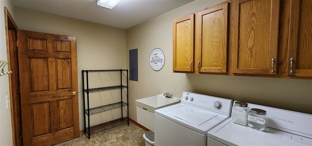 1724 N Ridge Road, Mears, MI 49436