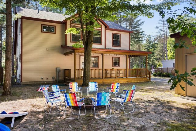 1724 N Ridge Road, Mears, MI 49436