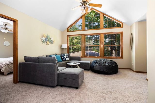 1724 N Ridge Road, Mears, MI 49436