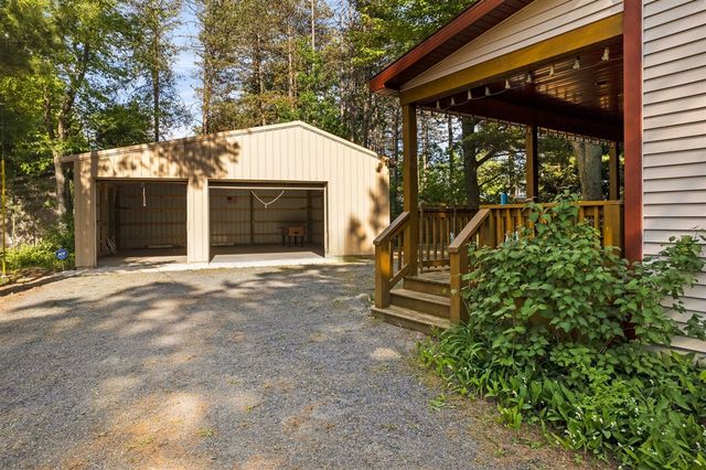 1724 N Ridge Road, Mears, MI 49436