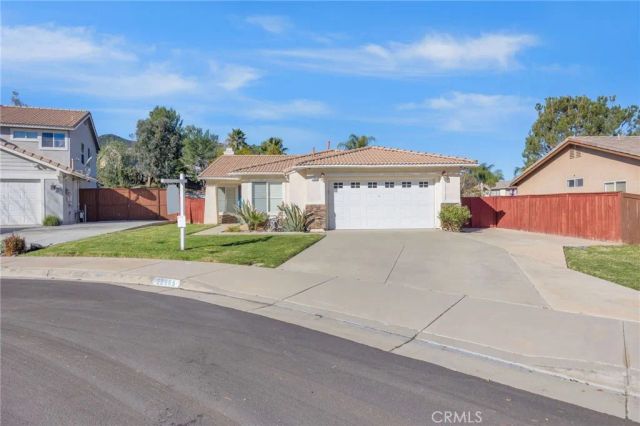 22905 Canyon View Drive, Corona, CA 92883