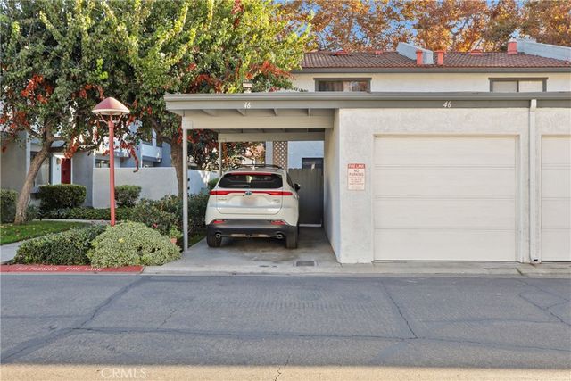 1910 W Palmyra 46, Orange, CA 92868