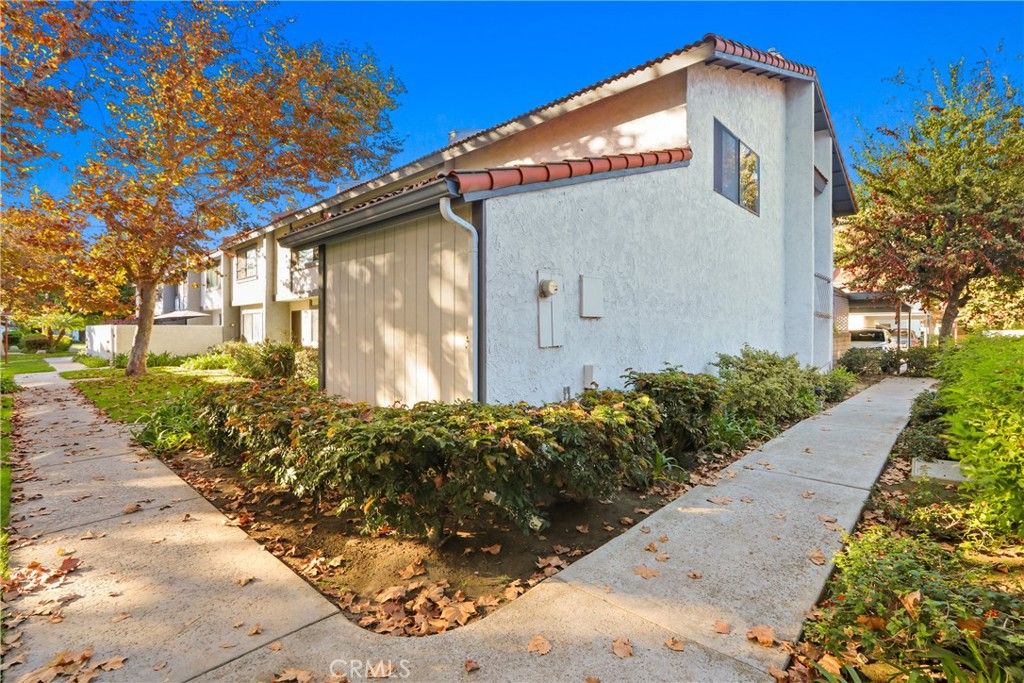 1910 W Palmyra 46, Orange, CA 92868