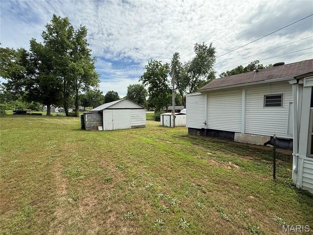 307 Benson, Fredericktown, MO 63645