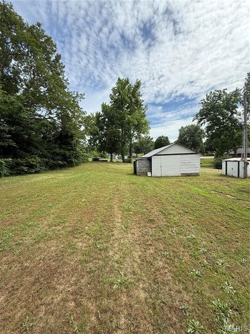 307 Benson, Fredericktown, MO 63645