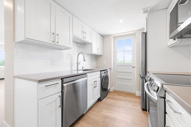 14 Concord Ave 824, Cambridge, MA 02138