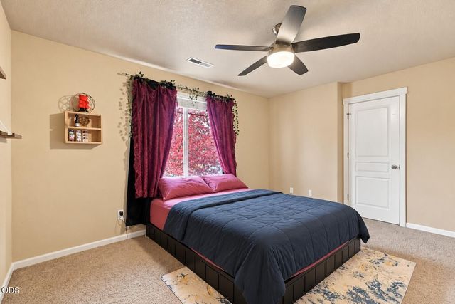 20487 Brentwood Avenue, Bend, OR 97702