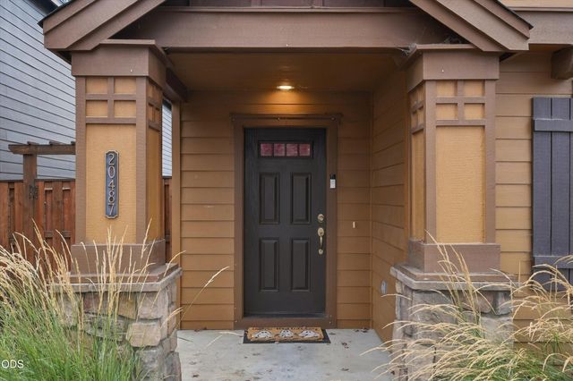 20487 Brentwood Avenue, Bend, OR 97702