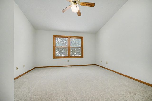 4234 Boulder Ridge Point, Eagan, MN 55122