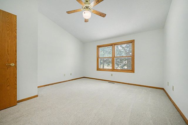 4234 Boulder Ridge Point, Eagan, MN 55122