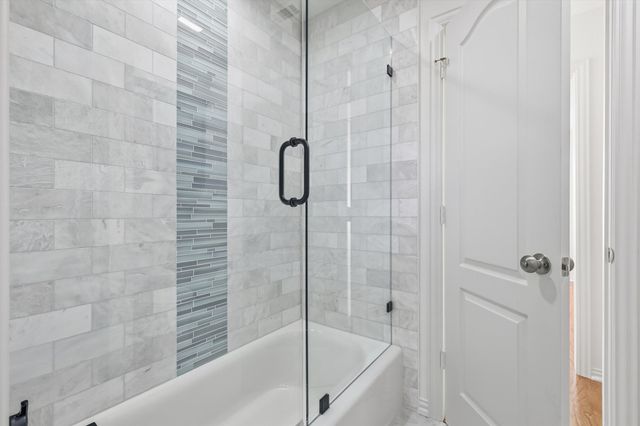 430 Remington Drive E, Highland Village, TX 75077