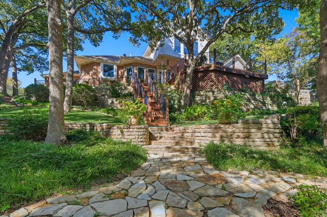 430 Remington Drive E, Highland Village, TX 75077