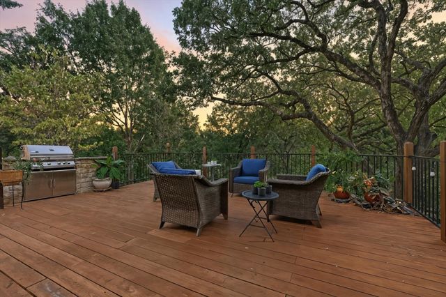 430 Remington Drive E, Highland Village, TX 75077