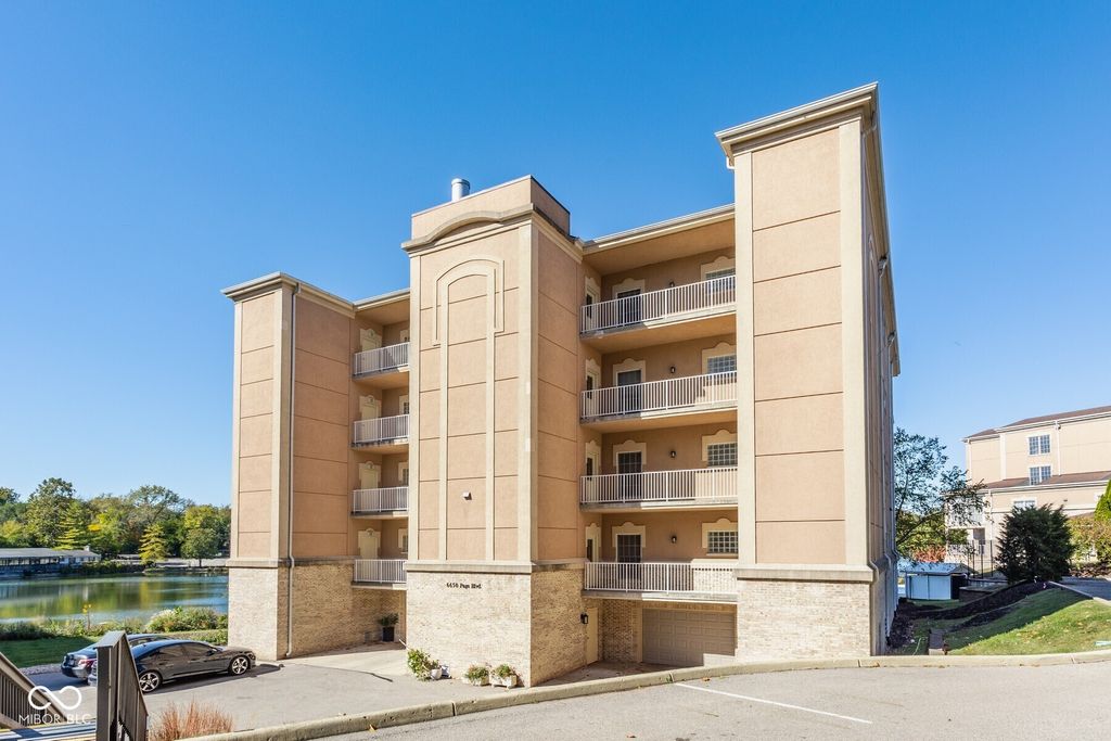 6650 Page Boulevard 402, Indianapolis, IN 46220