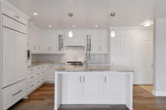 4558 Aspenwood Trail, Minnetonka, MN 55345