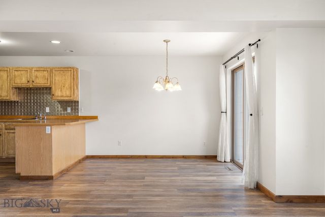 4076 Broadwater Street, Bozeman, MT 59718