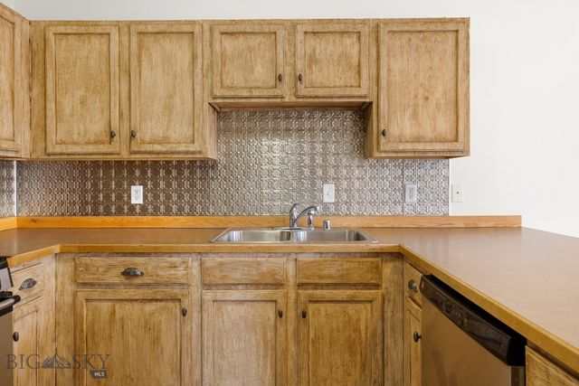 4076 Broadwater Street, Bozeman, MT 59718