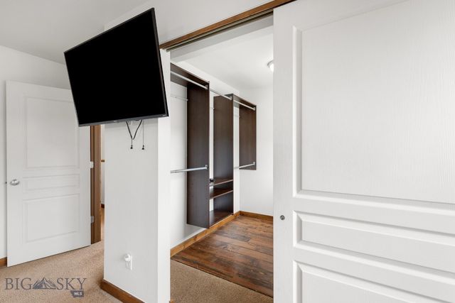 4076 Broadwater Street, Bozeman, MT 59718