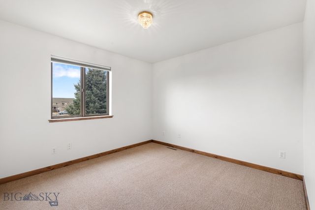 4076 Broadwater Street, Bozeman, MT 59718