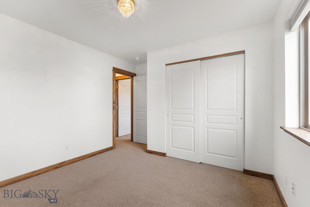 4076 Broadwater Street, Bozeman, MT 59718