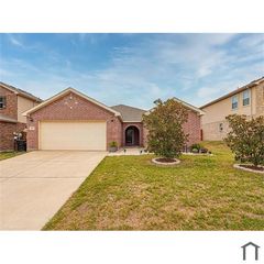 5405 Shady Springs Trail, Fort Worth, TX 76179