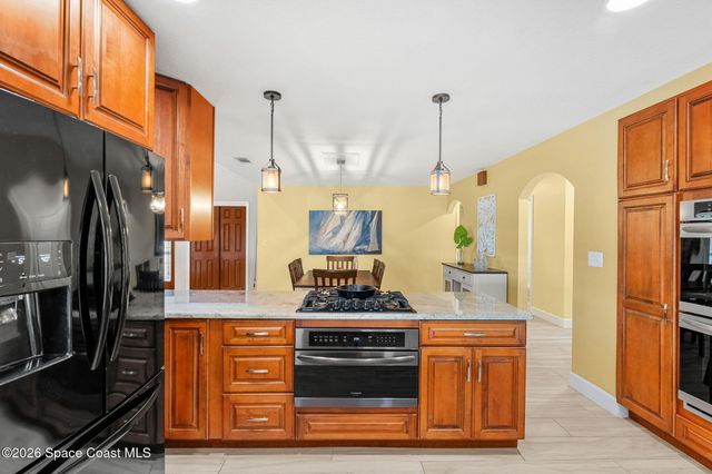 400 Port Royal Boulevard, Satellite Beach, FL 32937