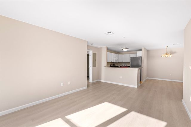 30 Franklin St 314, Malden, MA 02148