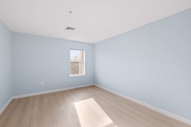 30 Franklin St 314, Malden, MA 02148