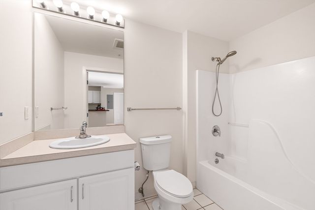 30 Franklin St 314, Malden, MA 02148