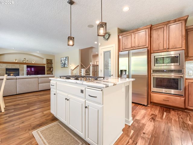 7889 Sw ROCKBRIDGE St, Wilsonville, OR 97070