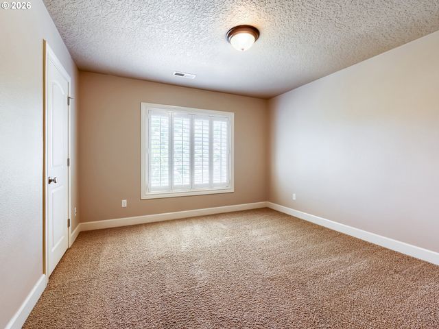 7889 Sw ROCKBRIDGE St, Wilsonville, OR 97070