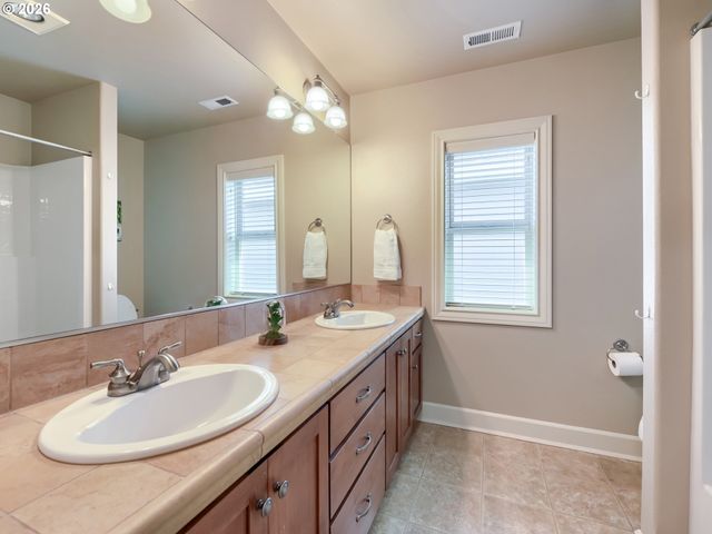 7889 Sw ROCKBRIDGE St, Wilsonville, OR 97070