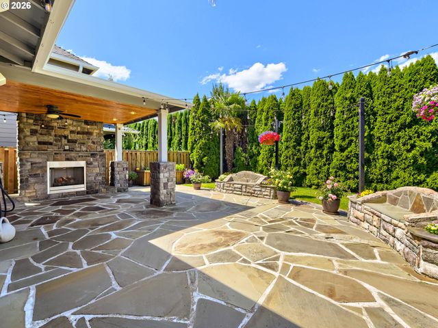 7889 Sw ROCKBRIDGE St, Wilsonville, OR 97070