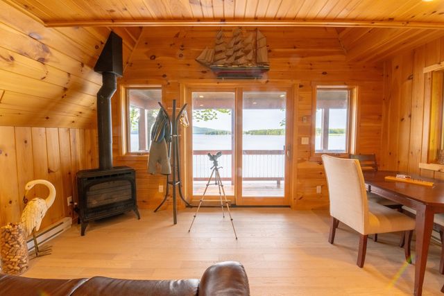 309 Farrell Road, Willsboro, NY 12996