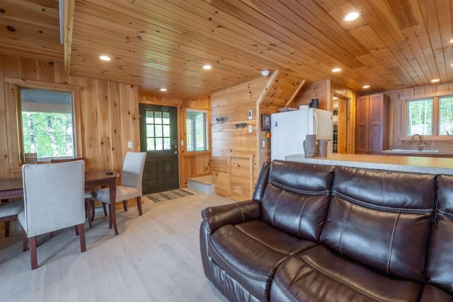 309 Farrell Road, Willsboro, NY 12996