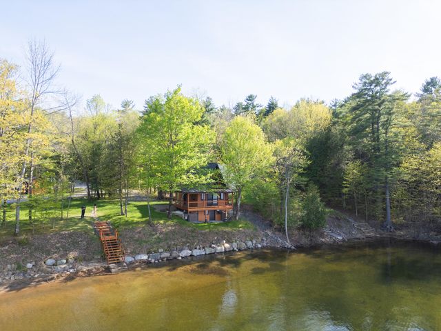 309 Farrell Road, Willsboro, NY 12996