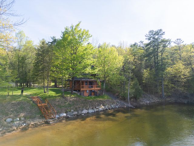 309 Farrell Road, Willsboro, NY 12996