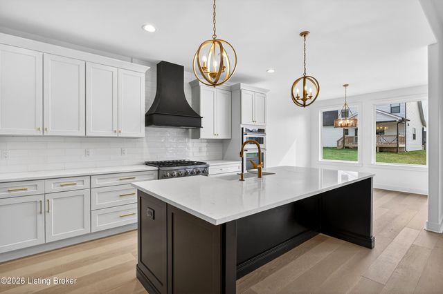 1505 Lincoln Hill Way, Louisville, KY 40245