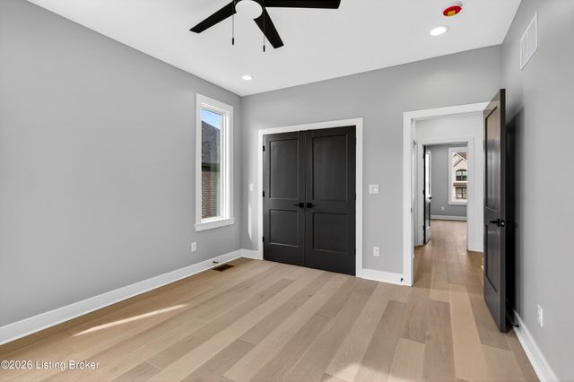 1505 Lincoln Hill Way, Louisville, KY 40245