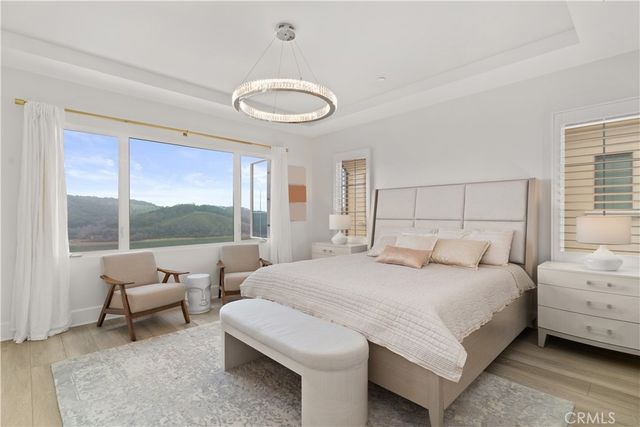 115 Sky Hts, Irvine, CA 92602