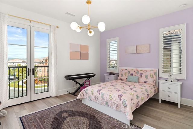 115 Sky Hts, Irvine, CA 92602