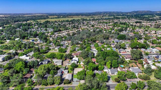 509 Preston Ave, Ione, CA 95640