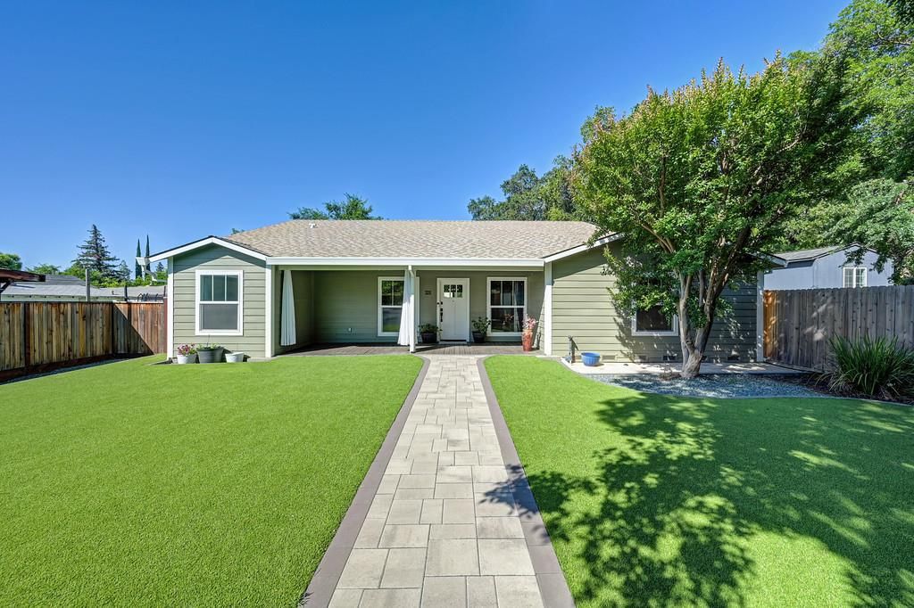 509 Preston Ave, Ione, CA 95640