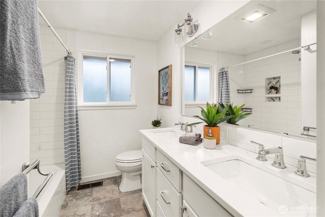 1404 G Street SE, Auburn, WA 98002