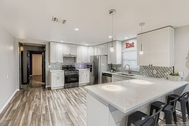 2414 Arbor, San Antonio, TX 78228